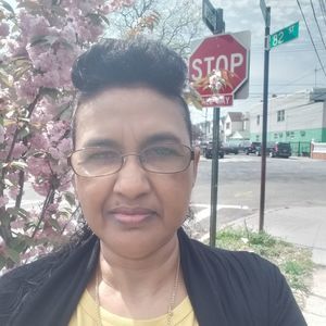 Meet your Posher, Bebi